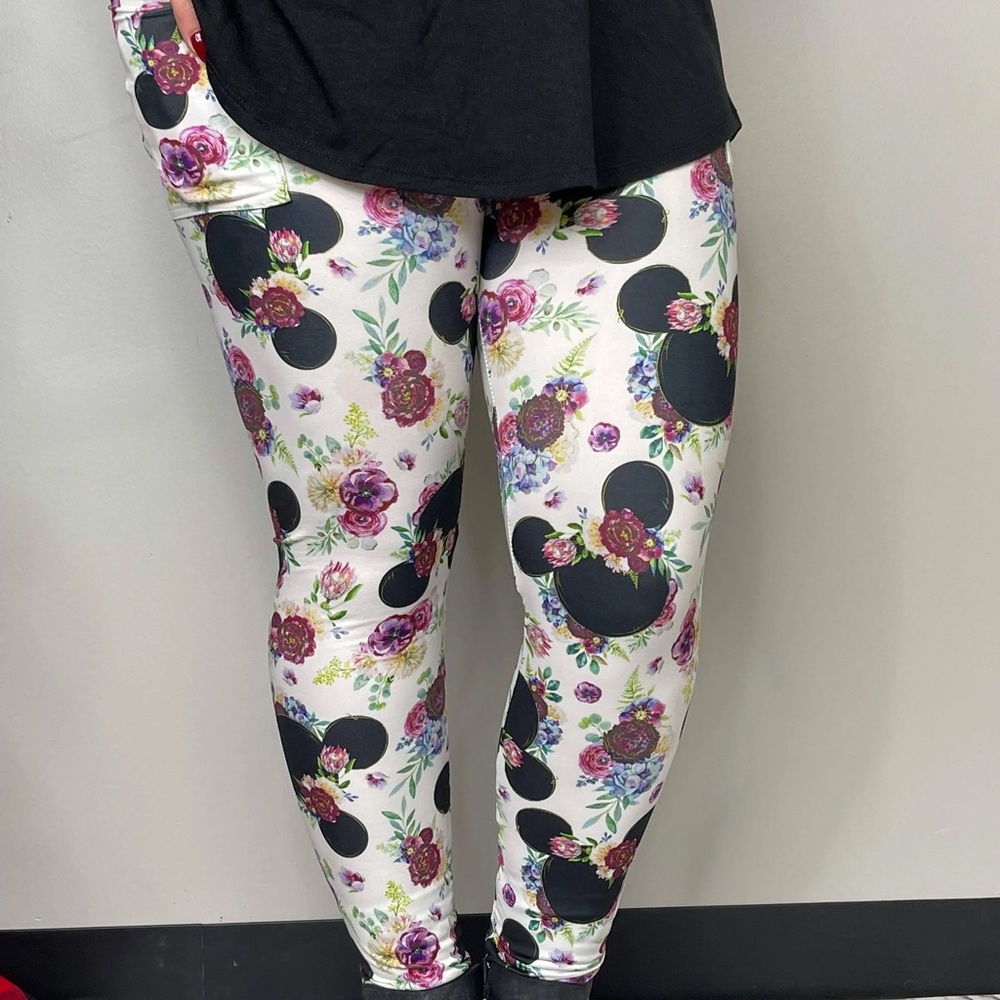 Minnie Floral Leggings w/ Pockets